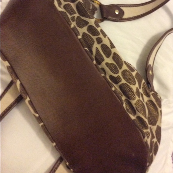 Relic handbag - Picture 7 of 8